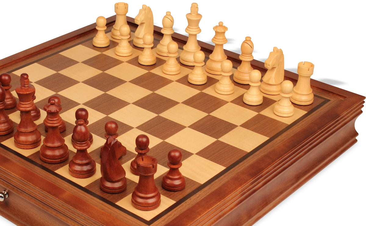 Tournament Standard Staunton Chess Set with Walnut Chess Case – 3.75" King – view 3
